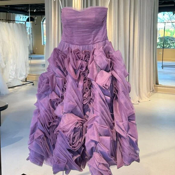 Milla Dramatically flowered tulle dress in wine color - Picture 4 of 7